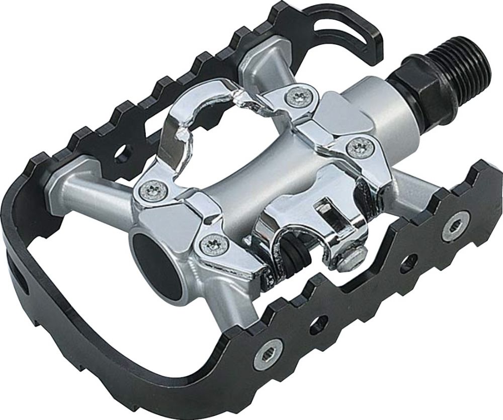 What Are Clipless Pedals and Cleats? Pedal Cleats